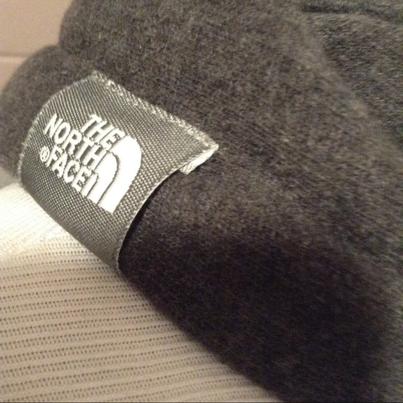 The North Face Zip Up Hoodie. - Picture 2 of 5